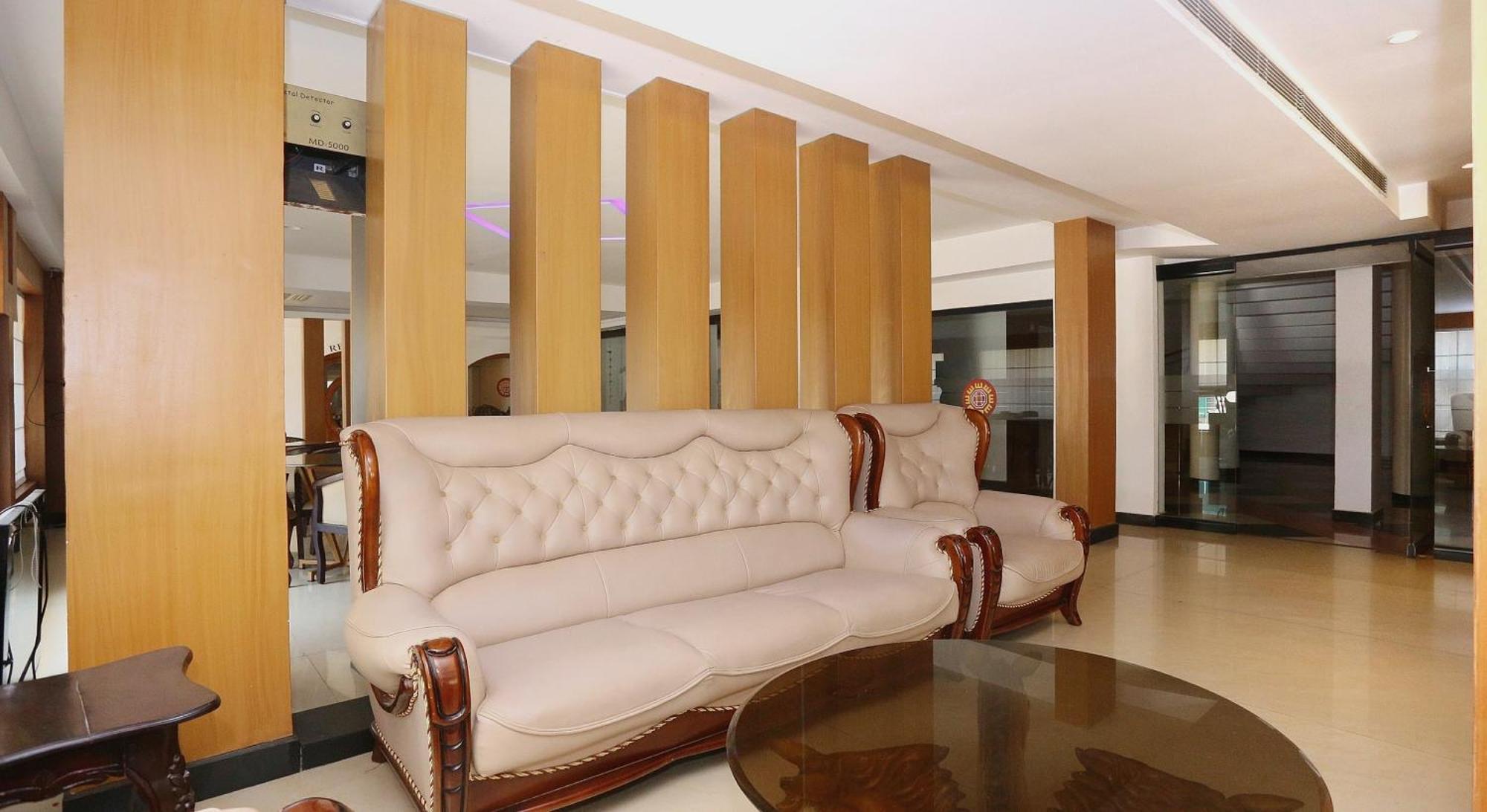 Super Townhouse Dona Castle Ξενοδοχείο Kollam Εξωτερικό φωτογραφία