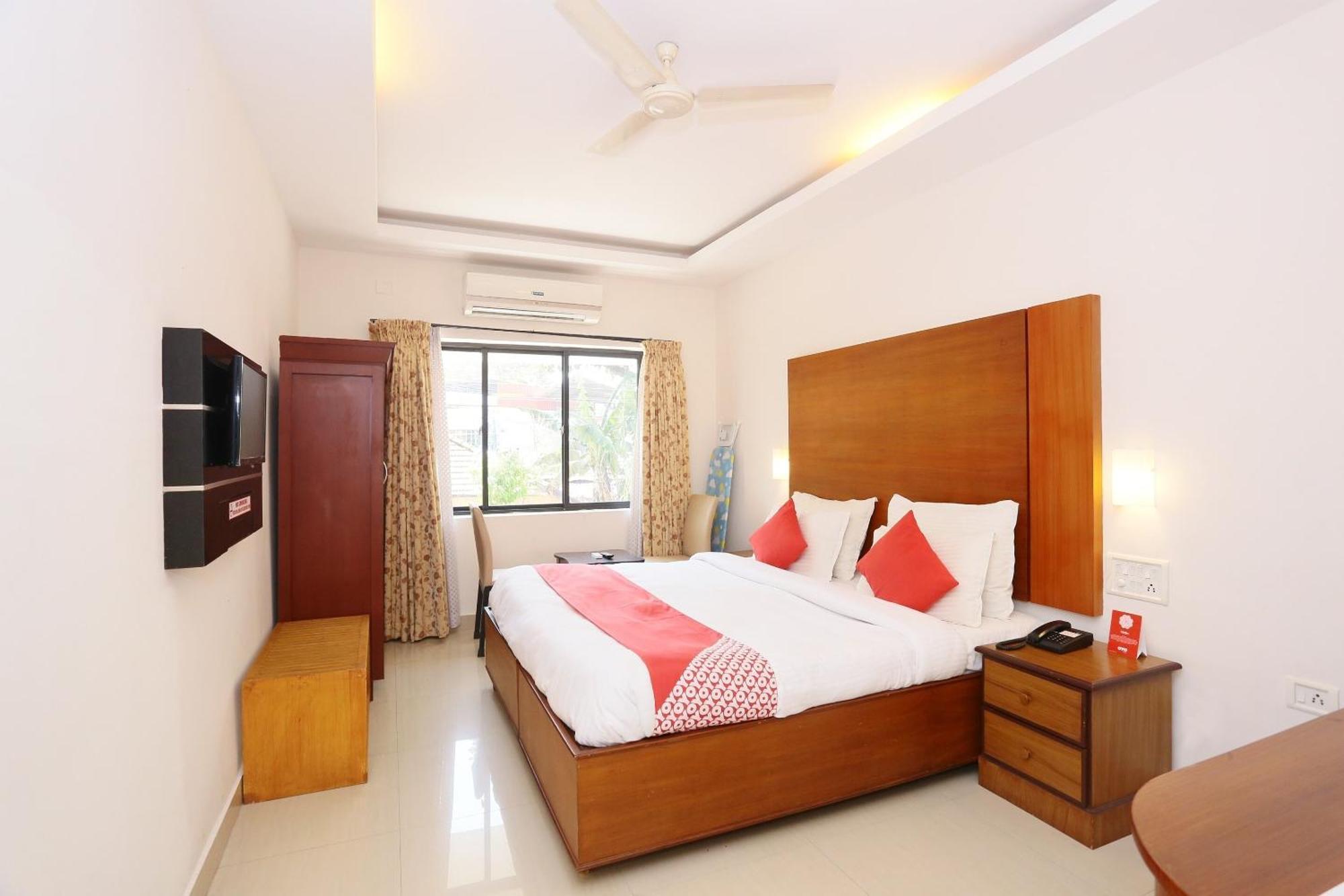 Super Townhouse Dona Castle Ξενοδοχείο Kollam Εξωτερικό φωτογραφία