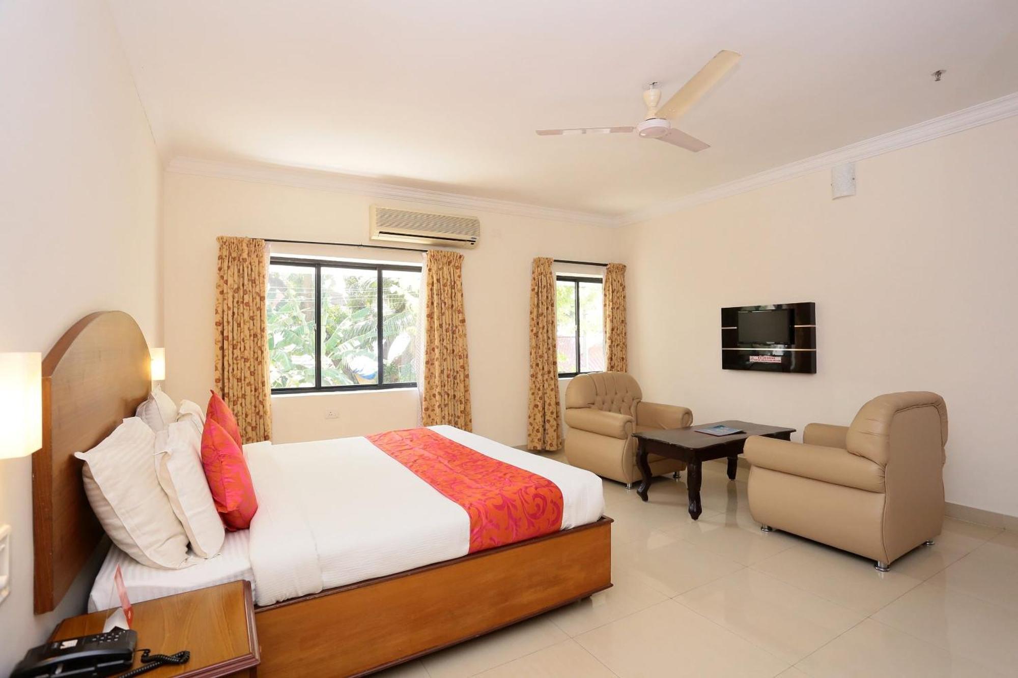 Super Townhouse Dona Castle Ξενοδοχείο Kollam Εξωτερικό φωτογραφία