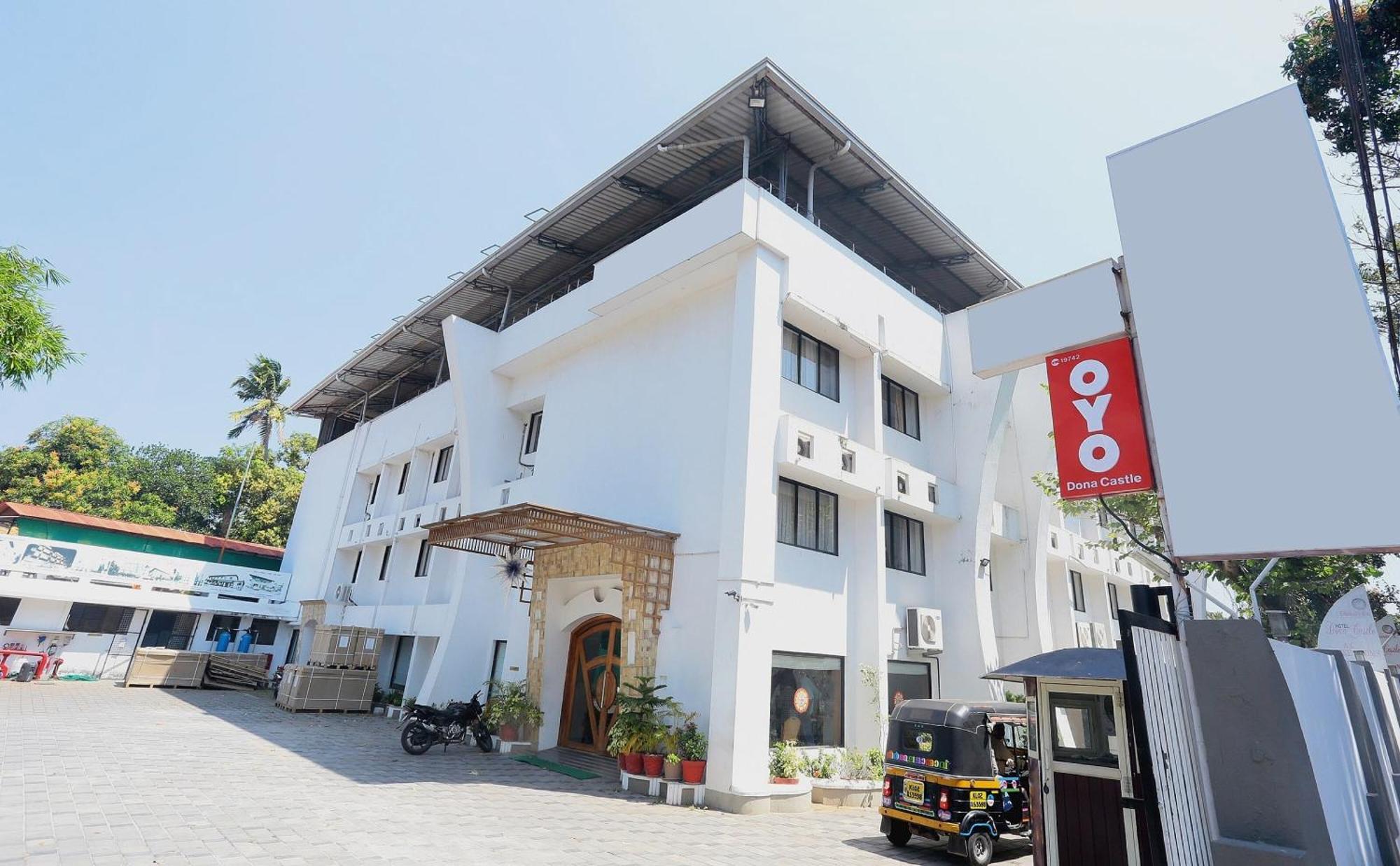 Super Townhouse Dona Castle Ξενοδοχείο Kollam Εξωτερικό φωτογραφία